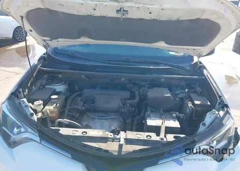 2017 Toyota Rav4 Le z USA, uszkodzony, nr VIN JTMZFREV8HJ716777